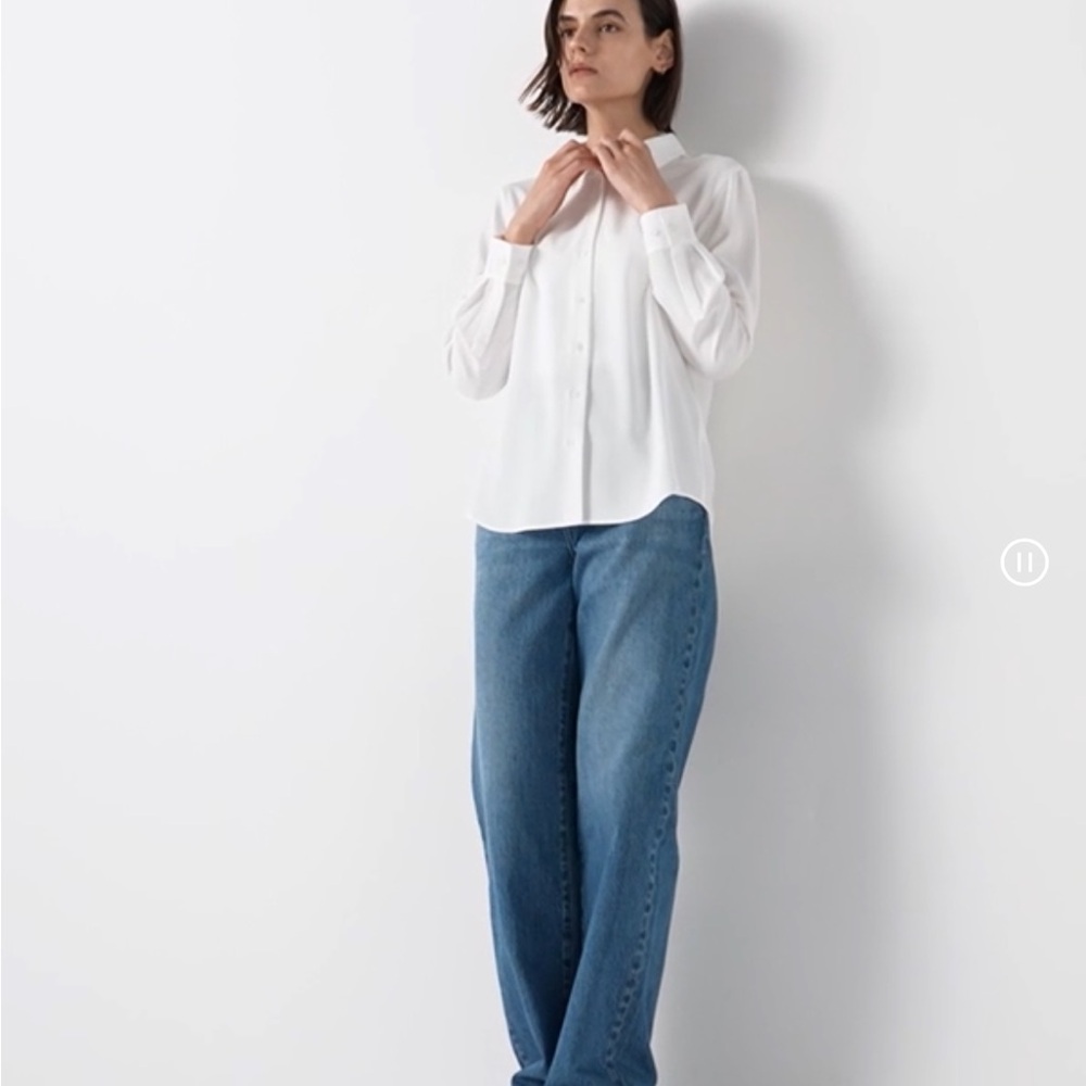 Uniqlo White Rayon Button Down Blouse Small